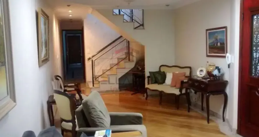 Casa a venda Parque da mooca, 3 dormitórios, 3 suítes, quintal e 4 vagas