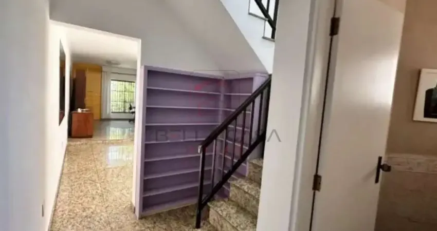 Sobrado à Venda | 4 Dormitórios (2 Suítes) | 256m² | Localização Privilegiada na Mooca