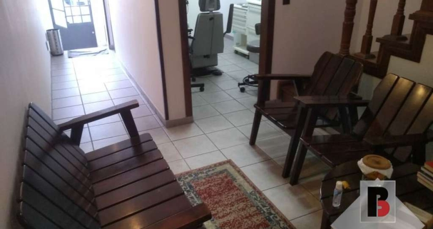 Sobrado Comercial / Residencial á Venda na Mooca, 6 Salas , 4 Banheiros
