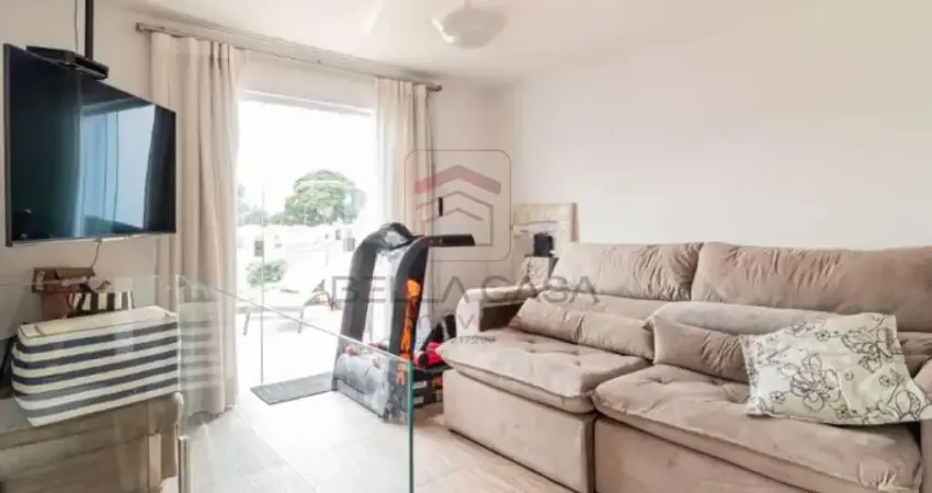 Sobrado a venda no bairro da mooca com 3 quartos e quintal com churrasqueira