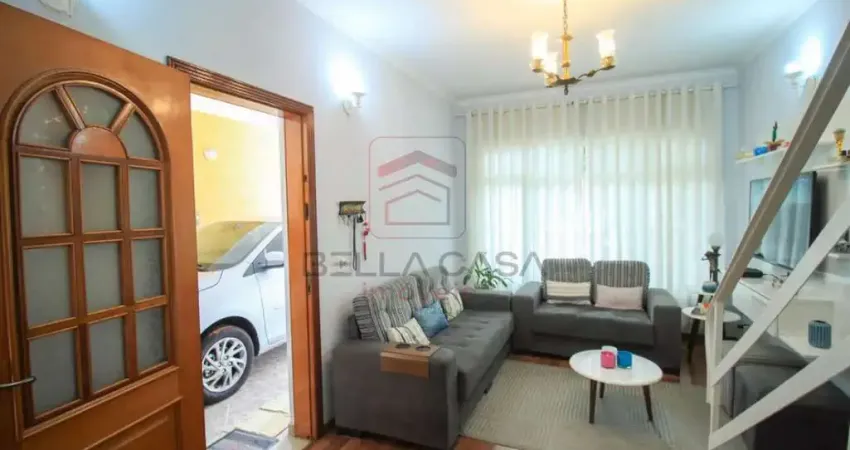 Sobrado na mooca de 139 m2 com 3 dormitórios, 1 vaga, quintal e churrasqueira