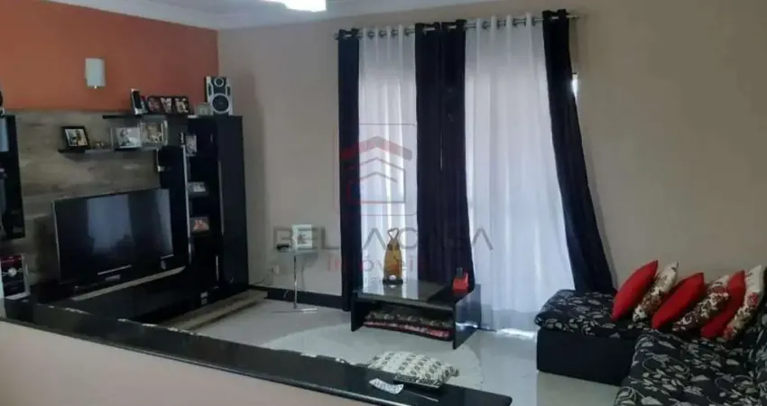 Casa a venda na Vila Ema com quintal, 2 vagas de garagem