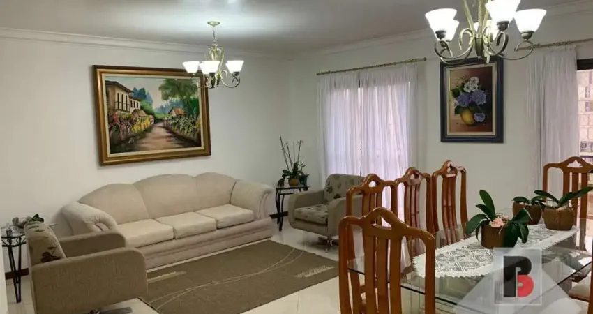 Apartamento a venda no Bairro da mooca com 4 quartos.