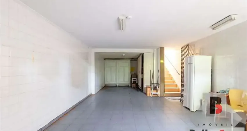 Sobrado á venda na Vila Prudente com 167m² ,  3 quartos  e 3  vagas de garagem