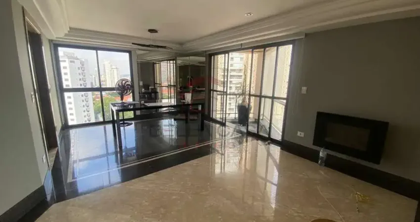 Apartamento a venda na mooca com 3 dormitórios sendo 2 suítes.