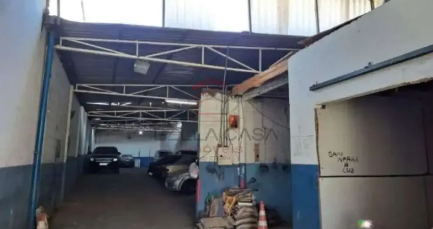 ? Galpão Comercial Próximo ao Sesc Belenzinho ? Espaço Versátil para o Seu Negócio!