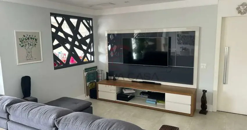 Apartamento  aconchegante    Parque  da  Mooca   146m2      3   dormitórios   3 suítes  2 vagas