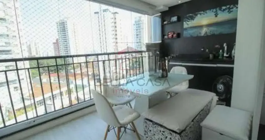 Apartamento a venda no bairro da mooca com 2 quartos e varanda