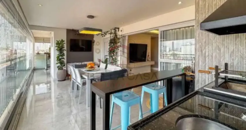 Apartamento a venda Mooca com 3 suítes, varanda gourmet.