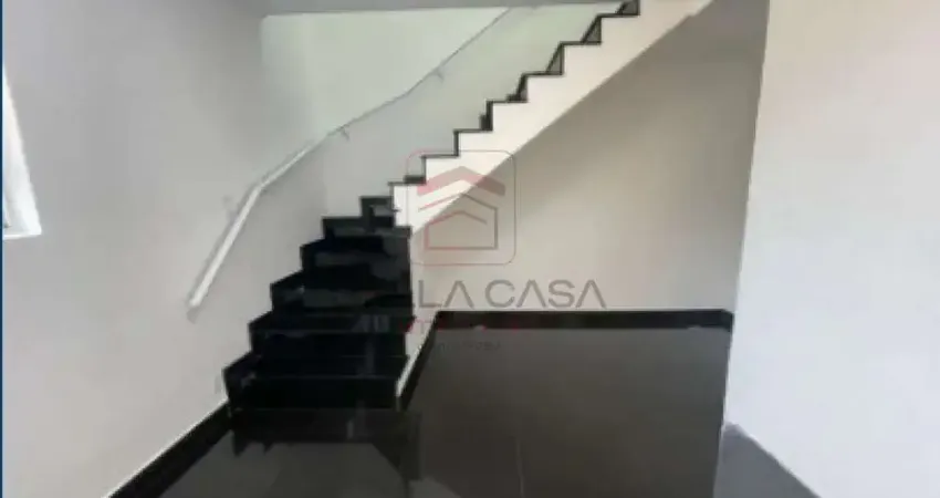 Sobrado reformado na Vila Ema