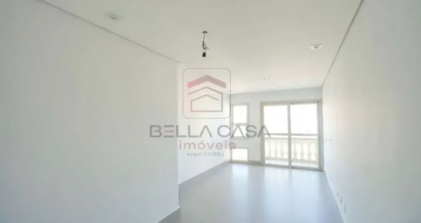 Apartamento na Mooca,vago,próximo Avenida Paes de Barros