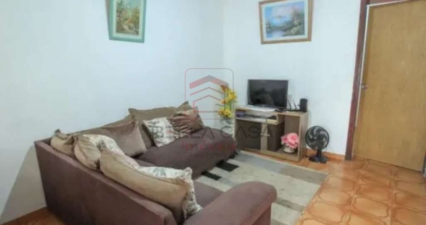 Sobrado para venda - 112m² -  2 quartos, 1 suíte, banheiro de serviço e 1 vaga coberta de garagem