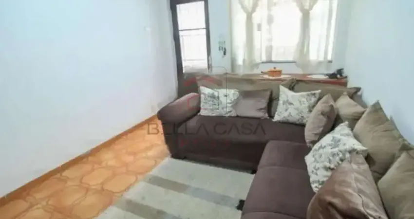 Sobrado para venda - 112m² - 2 quartos, 1 suíte, banheiro de serviço e 1 vaga coberta de garagem