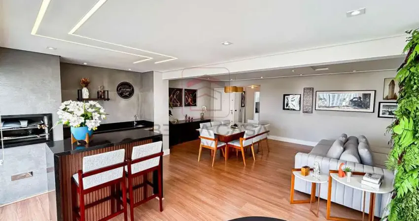Apartamento com 3 suítes próximo ao metrô Belém