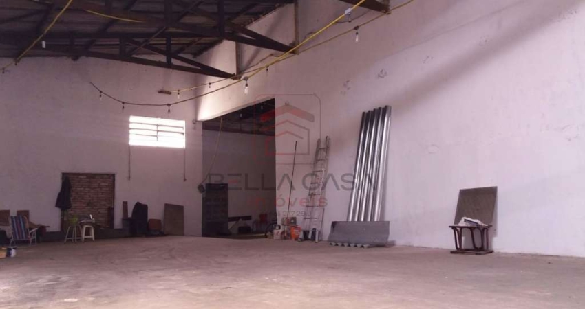 Galpão no Ipiranga 700m²