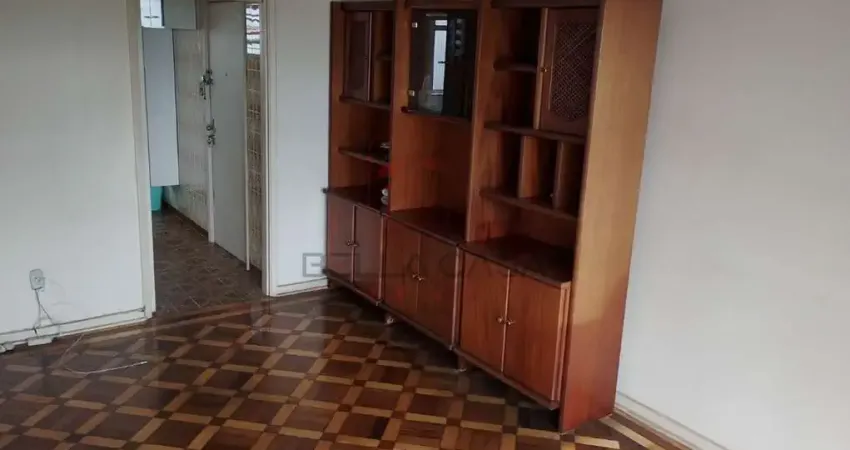 Apartamento no Parque da Mooca, com  88m2 sendo 02 dormitórios e 01 vaga ao lado do C.A.Juventus.