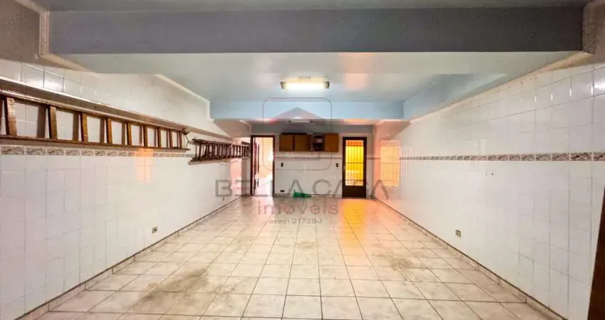 Excelente sobrado à venda na Mooca ? 3 dormitórios, suíte, salão com adega e 4 vagas