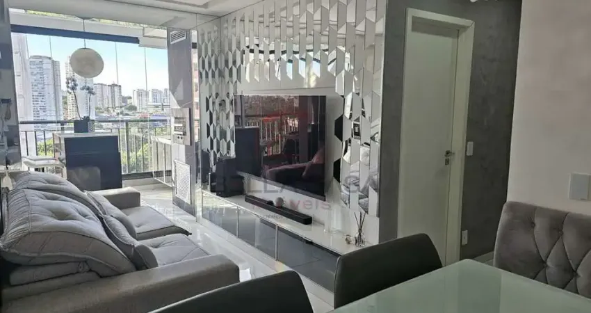 Apt , 2 dorm, 1 suíte + 1vaga - Mobiliado - Pronto para Morar