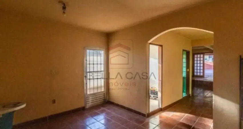 Venda / locação - 191m² mooca - térrea - 3 quartos , 2 suítes, 3 vagas, quintal.