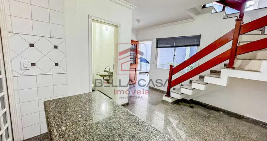 Casa com 3 quartos para alugar na Rua Araribóia, 313, Mooca, São Paulo