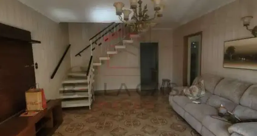 Sobrado à venda mooca - 3 quartos - 2 banheiros - 1 vaga de garagem