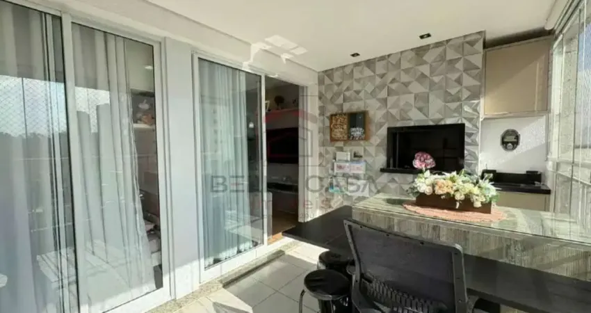 Apartamento com 81m², 3 dormitórios (1 suíte), varanda gourmet e 2 vagas ? vista livre e andar alto!