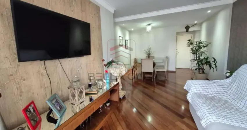 Apartamento com 3 quartos para alugar na Rua Marina Crespi, 195, Mooca, São Paulo