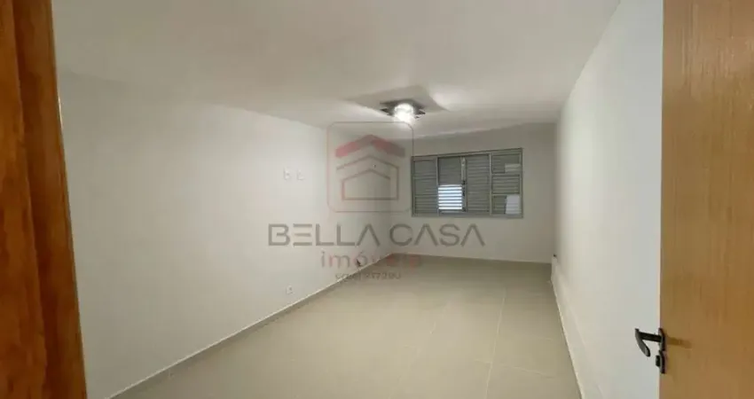 Sobrado comercial e residencial 3 quartos(1 suite) 3 vagas com salão