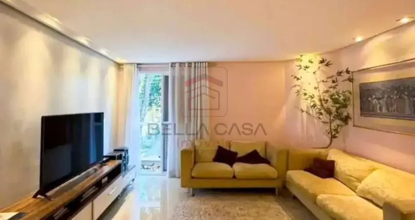 Sobrado na Vila Alpina - 252m2 - 4 dormitórios - 3 suítes - 5 vagas