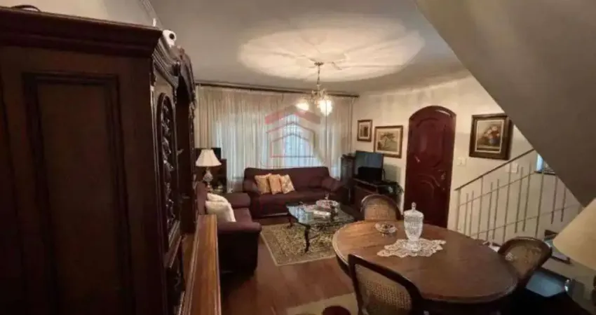 Casa com 3 quartos para alugar na Rua Araribóia, 190, Mooca, São Paulo