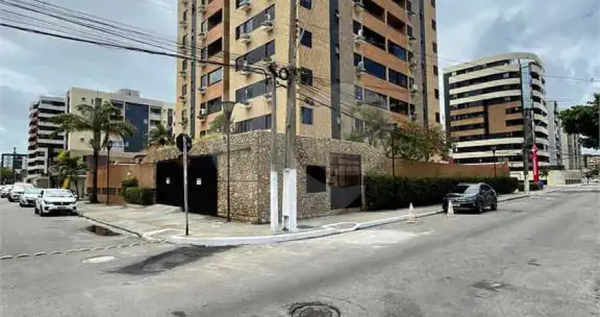 Apartamento com 3 quartos à venda na Avenida Desembargador Valente de Lima, 150, Jatiúca, Maceió