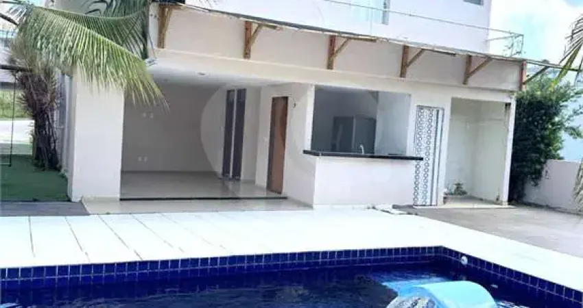 Terreno em condomínio fechado à venda no Garça Torta, Maceió 