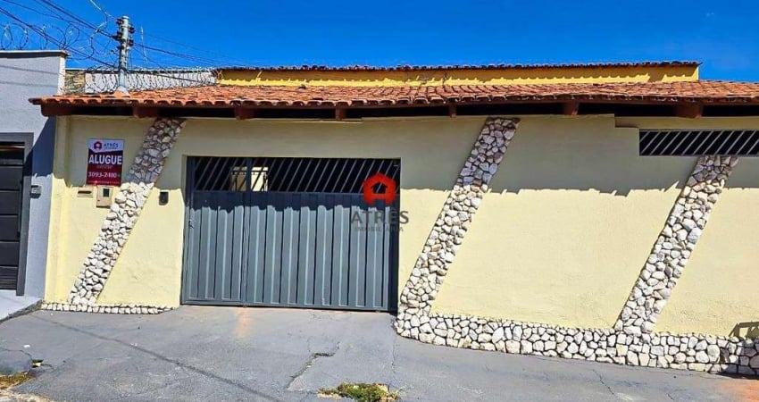 Casa com 3 quartos para alugar na D 9, Vila Novo Horizonte, Goiânia