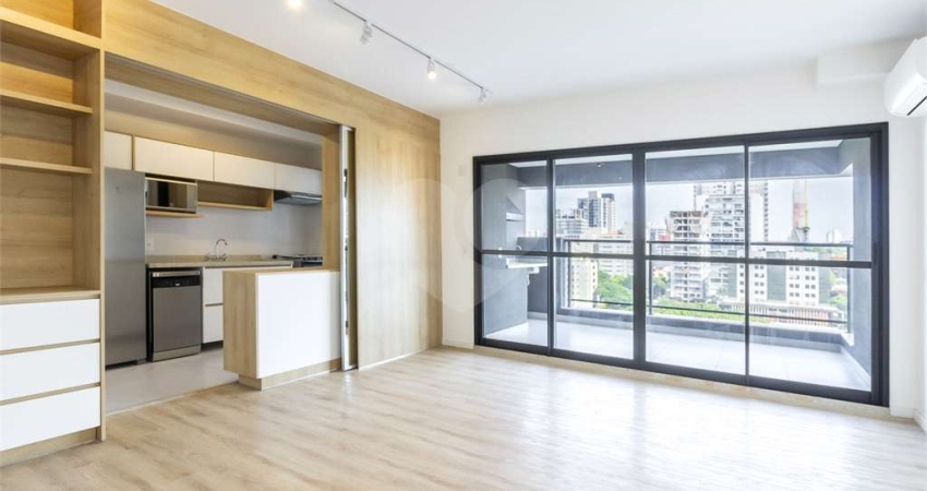 Apartamento com 2 quartos à venda em Pinheiros - SP