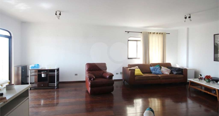 Apartamento com 4 quartos à venda em Vila Madalena - SP