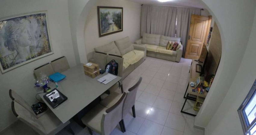 Casa com 3 dormitórios à venda, 228 m² por R$ 790.000,00 - Parque Peruche - São Paulo/SP