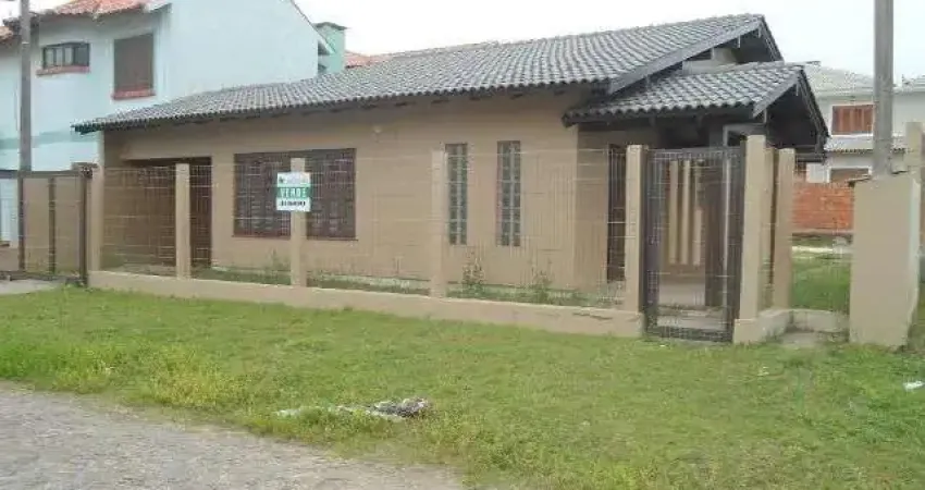 Casa com 3 quartos à venda na Rua 03 de Outubro, 2717, Zona Nova, Tramandaí