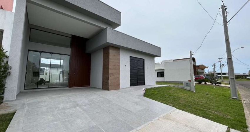 Casa de 4 Dormitórios em Condomínio Exclusivo em Tramandaí
