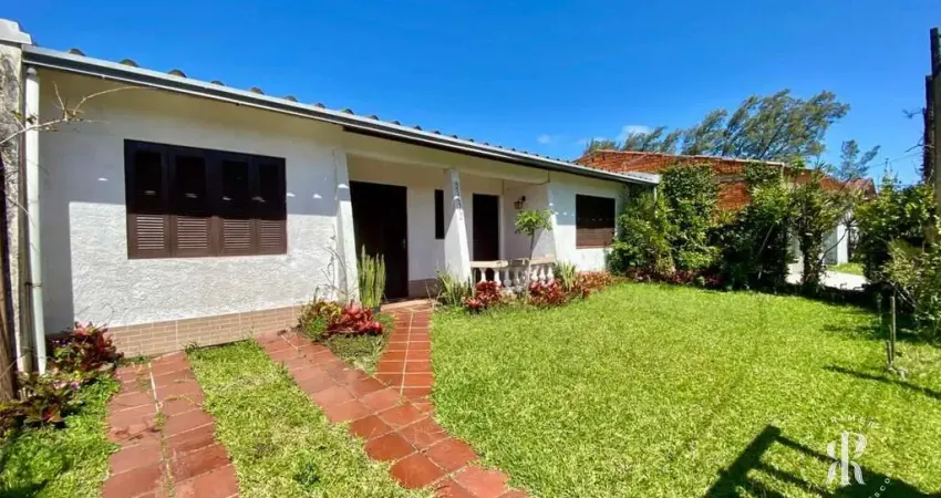 Casa com 3 dormitórios a próxima ao mar a venda em nova tramandaí - rs