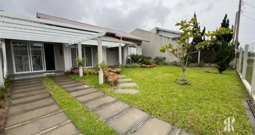 Excelente casa com 3 dormitórios próximo ao mar em tramandaí.