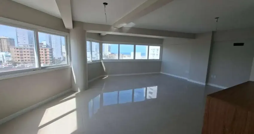 Apartamento com 3 quartos à venda na Avenida 24 de Setembro, 907, Centro, Tramandaí