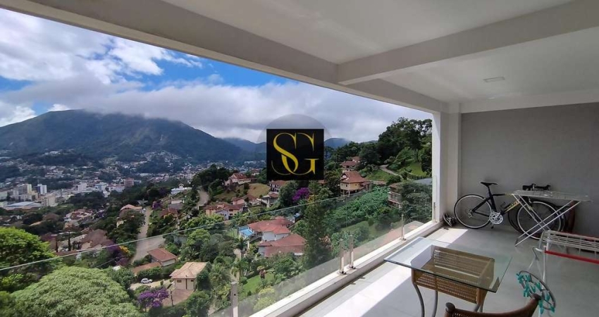 Casa para Venda em Teresópolis, Parque do Ingá, 3 dormitórios, 3 suítes, 5 banheiros, 2 vagas