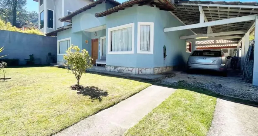 Casa para Venda em Teresópolis, Vargem Grande, 3 dormitórios, 1 suíte, 3 banheiros, 3 vagas
