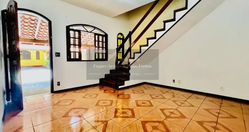 Casa para Venda em Teresópolis, Parque São Luiz, 2 dormitórios, 2 banheiros, 1 vaga