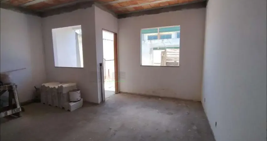 Casa para Venda em Macaé, Parque União, 2 dormitórios, 1 suíte, 2 banheiros, 1 vaga