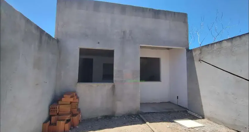 Casa para Venda em Macaé, Parque União, 2 dormitórios, 1 suíte, 2 banheiros, 1 vaga