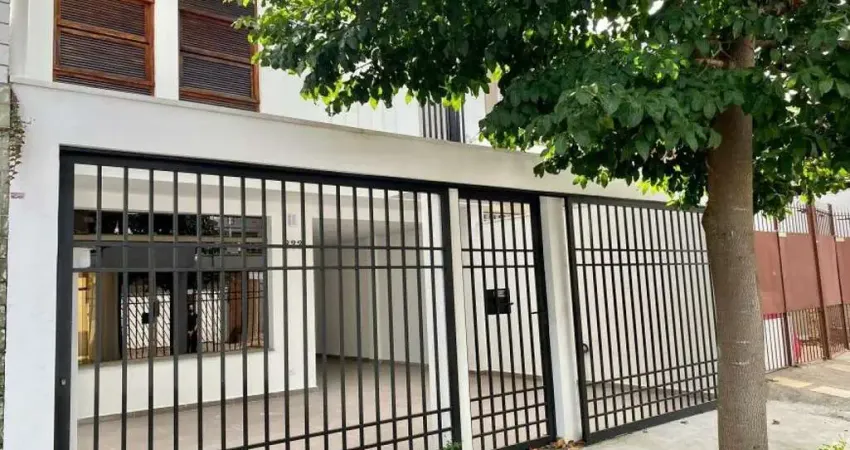 Casa com 3 quartos à venda na Rua dos Lírios, --, Mirandópolis, São Paulo