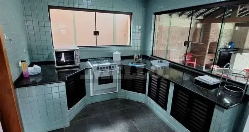 Casa com 4 quartos à venda na Avenida Atlântica, --, Enseada, Guarujá