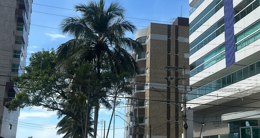Lindo apt c 4 suite frente ao mar c piscina e