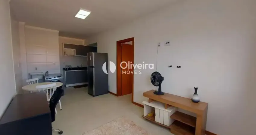 Apartamento Semimobiliado com 1 Quarto para Locação e Venda em Camobi, Santa Mar